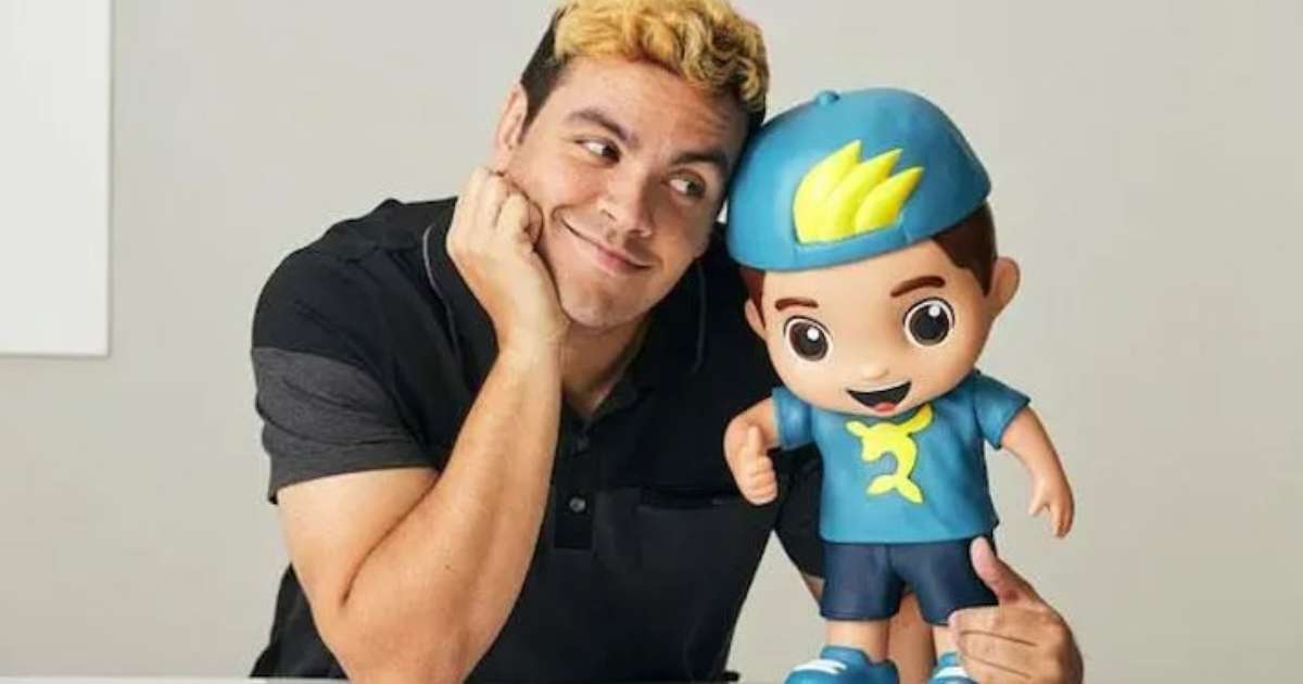 Luccas Neto lança programa infantil no SBT